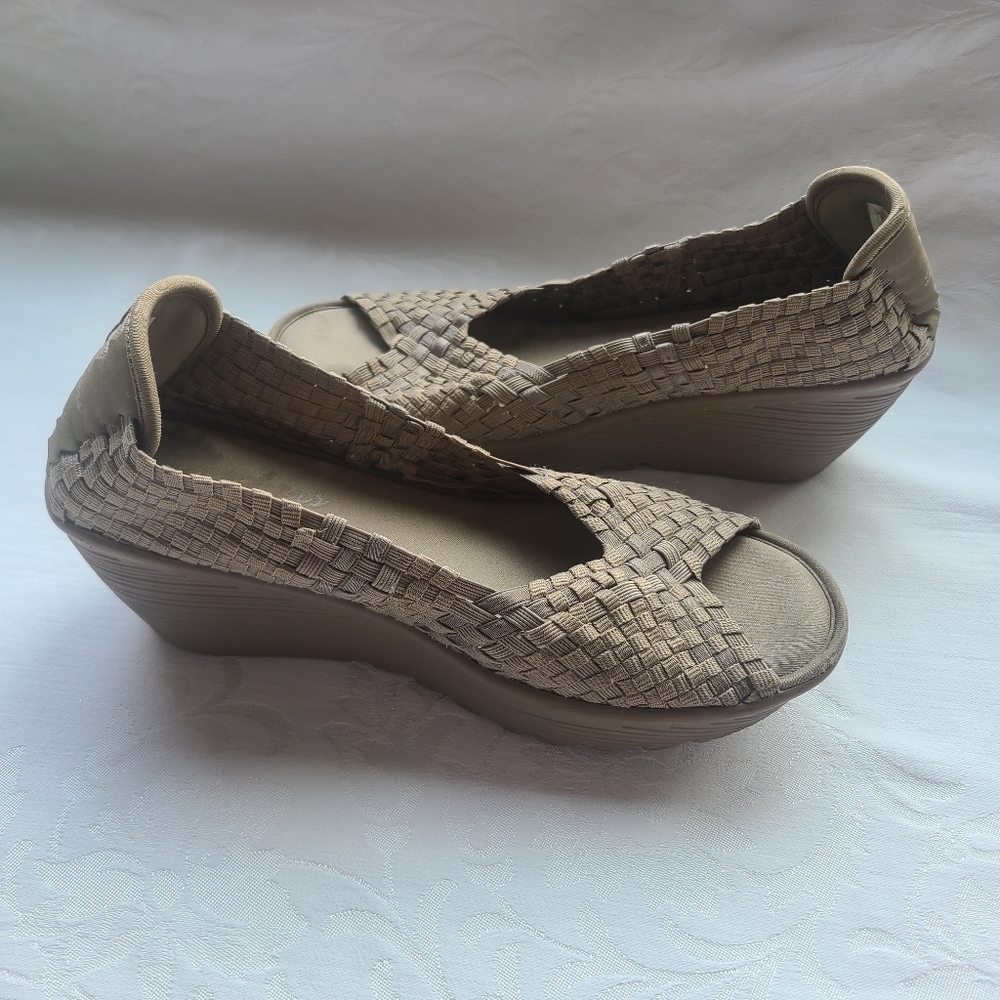 Sketchers Comfort Wedges